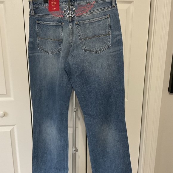 Lucky Legend - Picture 2 of 8